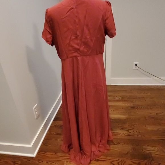 Cinnamon colored long dress - Picture 2 of 4